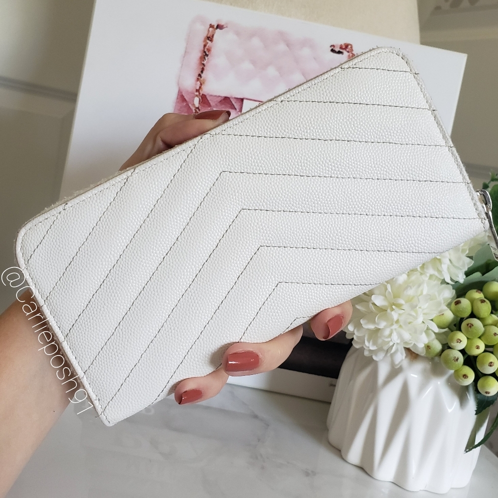 *SOLD* Authentic Pre-owned Yves Saint Laurent Grain De Poudre Zip Long Wallet - Picture 4 of 15